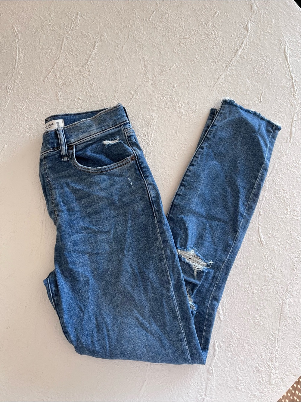 Abercrombie & Fitch The Super Skinny Ankle High Rise Jeans SZ 26/2L